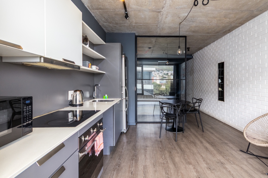 1 Bedroom Property for Sale in Woodstock Western Cape